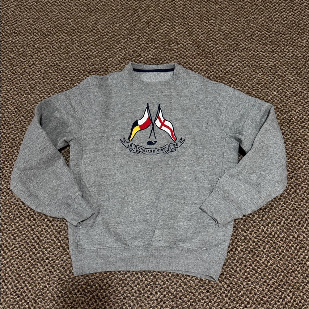 Vineyard Vines Gray Crewneck Sweater with Nautical Flags
